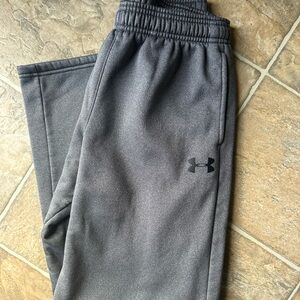 Boys Under Armour sweatpants